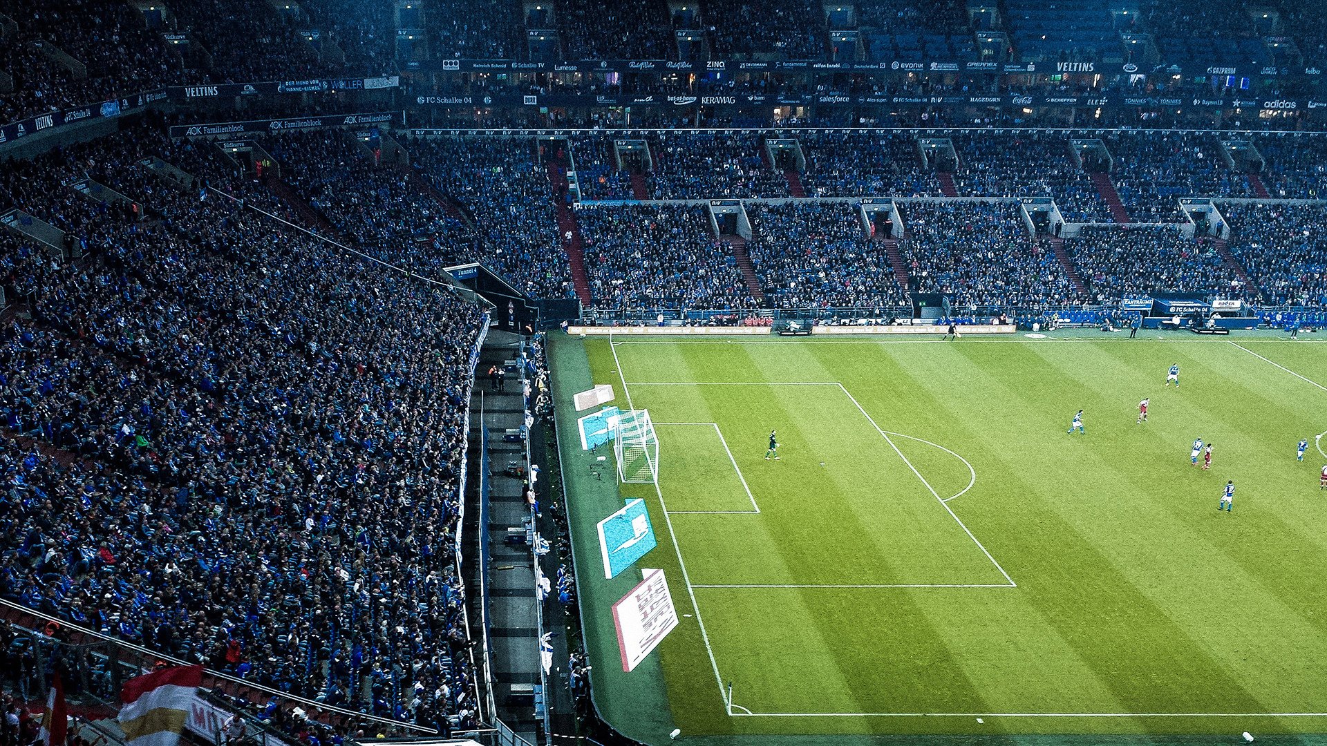 科维托娃重返赛场，险胜首场状态出色，快船观众沸腾！再创辉煌时刻